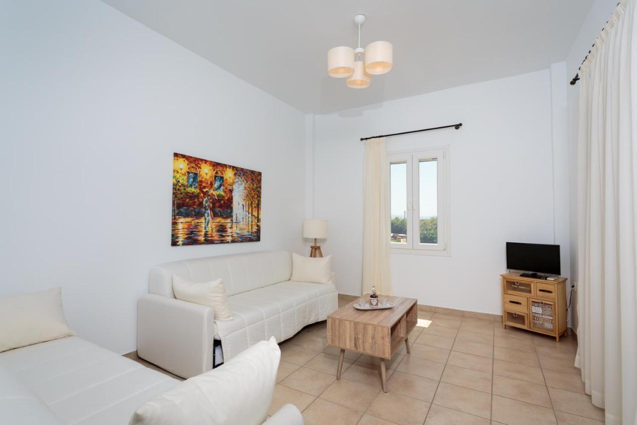 Tzane Studios & Apartments - Steps Away From Golden Beach Chrisi Akti  Luaran gambar
