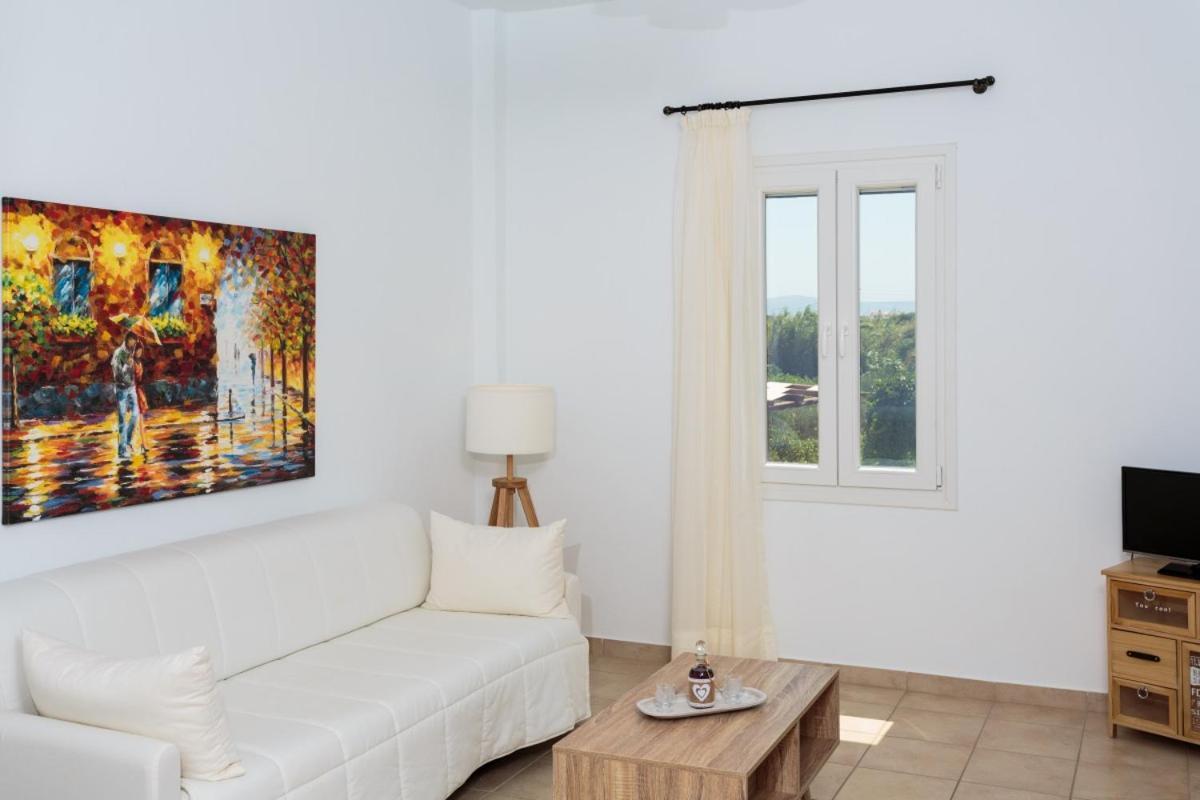 Tzane Studios & Apartments - Steps Away From Golden Beach Chrisi Akti  Luaran gambar