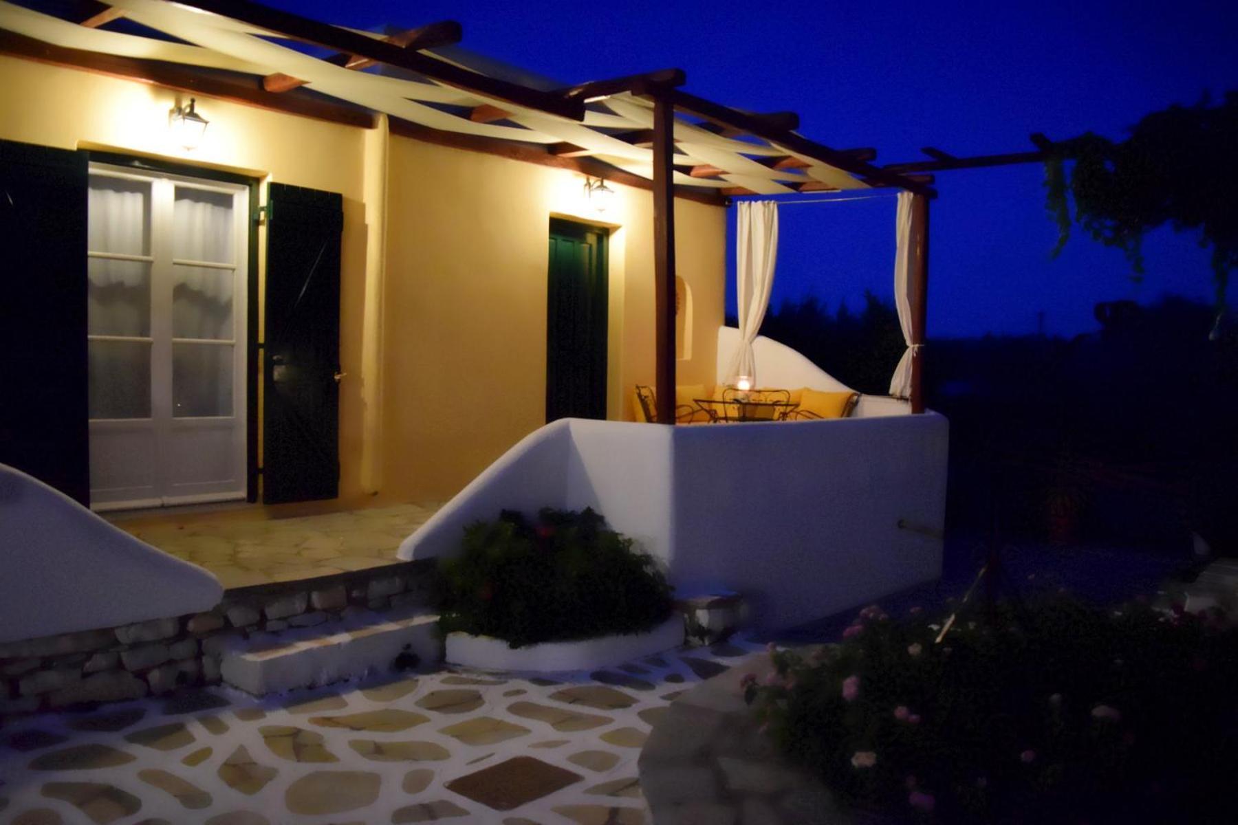 Tzane Studios & Apartments - Steps Away From Golden Beach Chrisi Akti  Luaran gambar